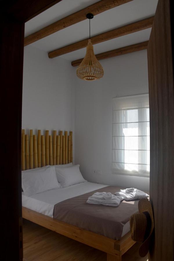 Villa Nelleas Adámas Extérieur photo