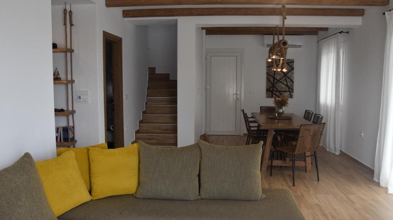 Villa Nelleas Adámas Extérieur photo
